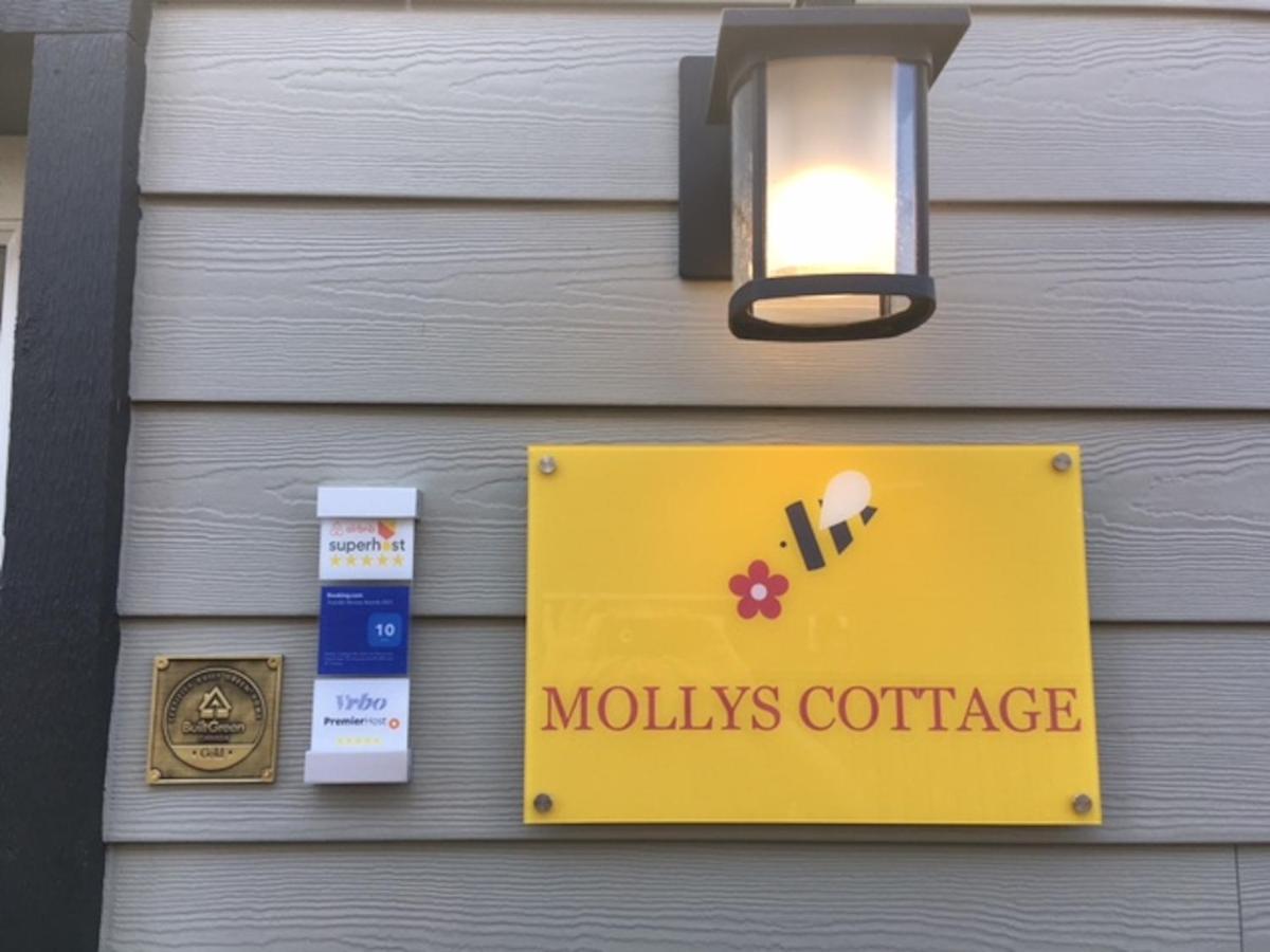 Mollys Cottage-The Suite On Vancouver Island Near Yyj Airport And The Wa And Bc Ferries North Saanich 外观 照片