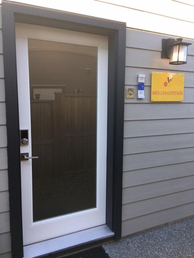 Mollys Cottage-The Suite On Vancouver Island Near Yyj Airport And The Wa And Bc Ferries North Saanich 外观 照片